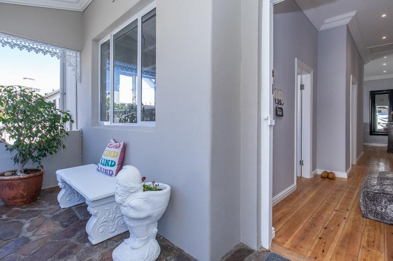 2 Bedroom Property for Sale in Plumstead Western Cape